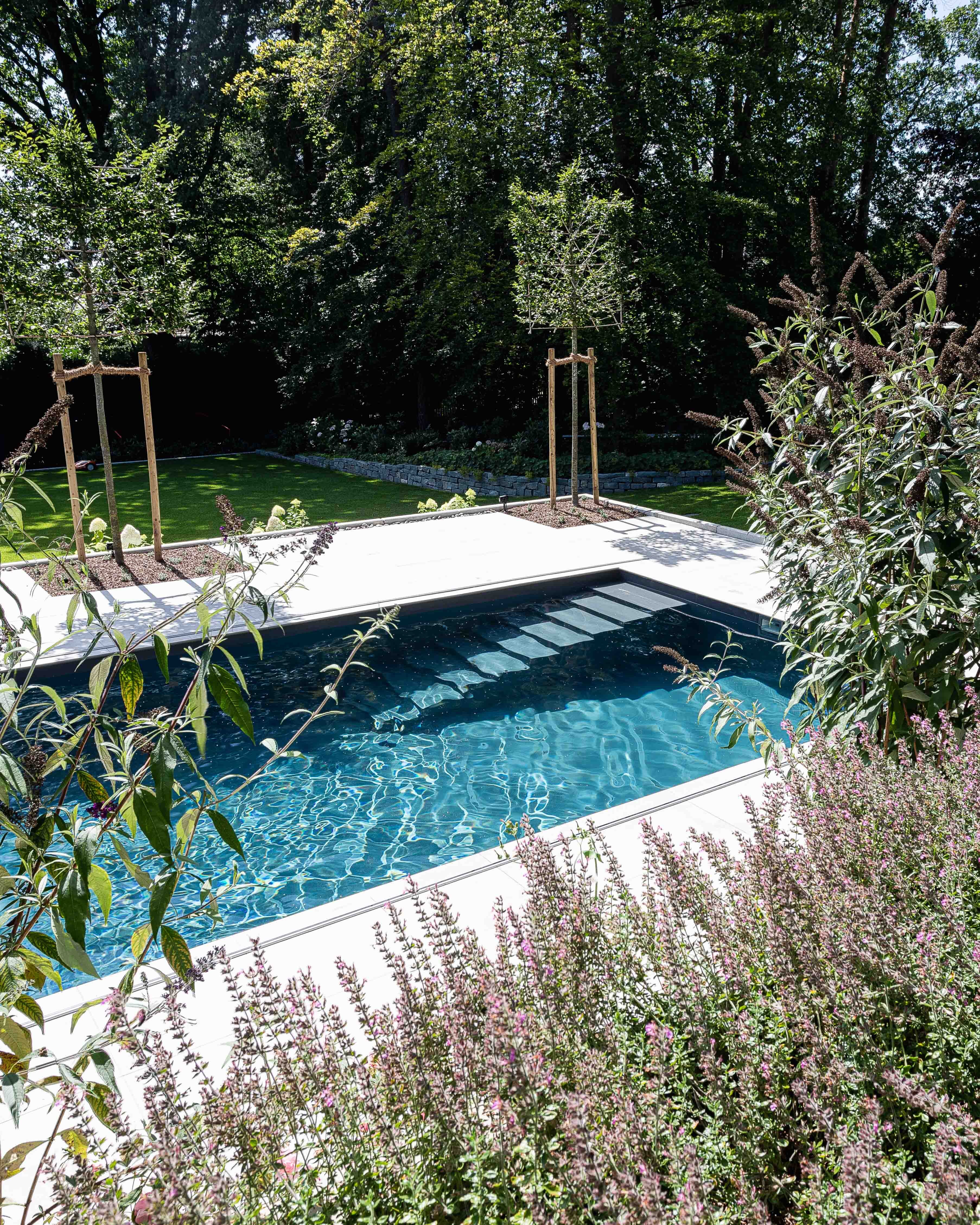 Folienpool-dunkelgrau-Bielefeld